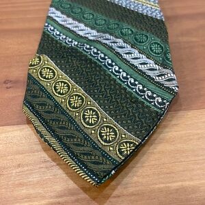 Green and Yellow Tie
